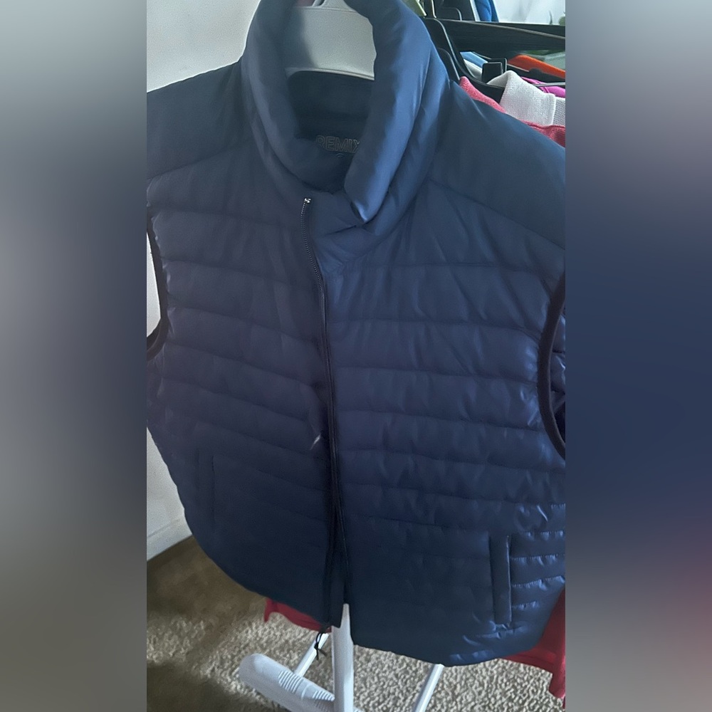 Aeropostale Dark Blue Puffer Vest